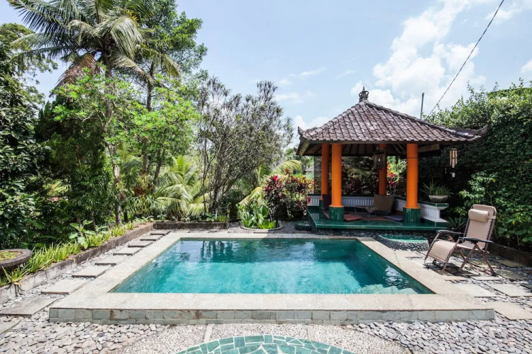 Villa Cinta