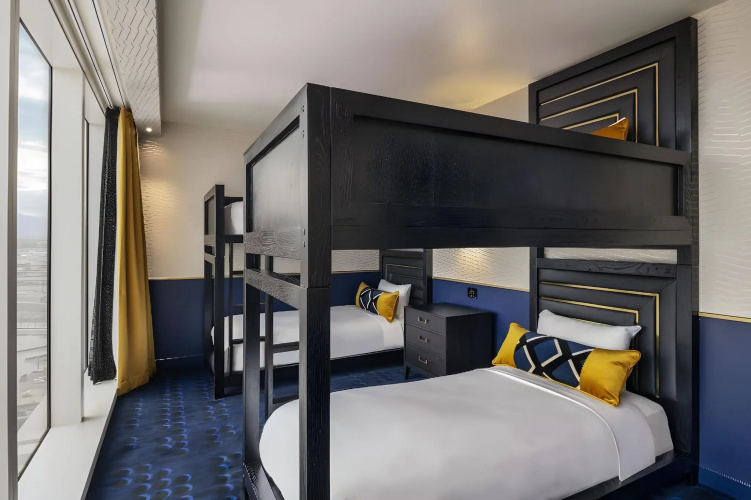 Circa Resort & Casino – Adults Only