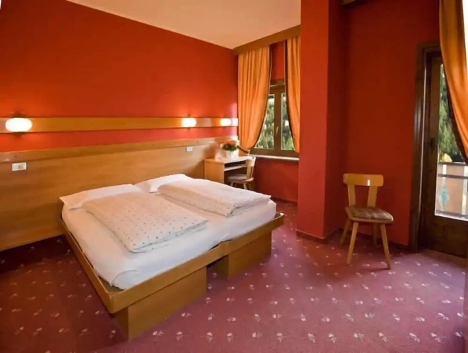 Classic Double room with balcony