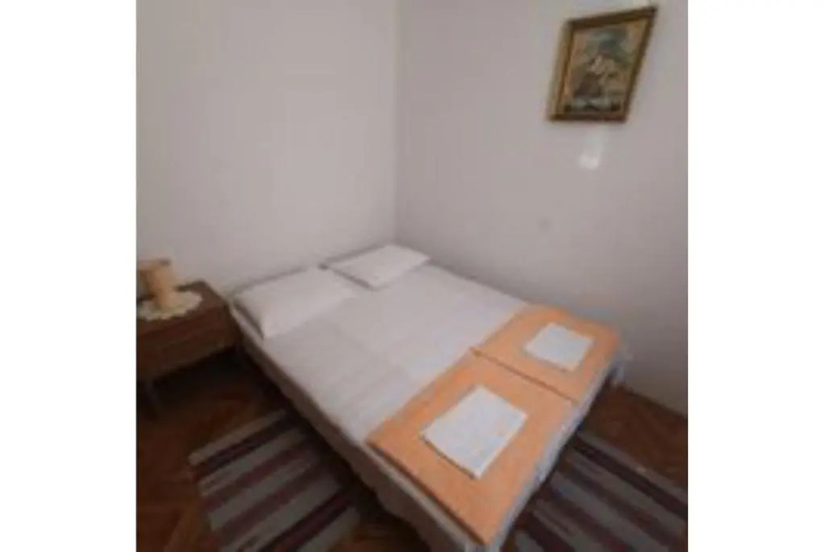 Apartment Nevenka 3 pax