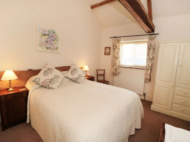 Henhouse Cottage