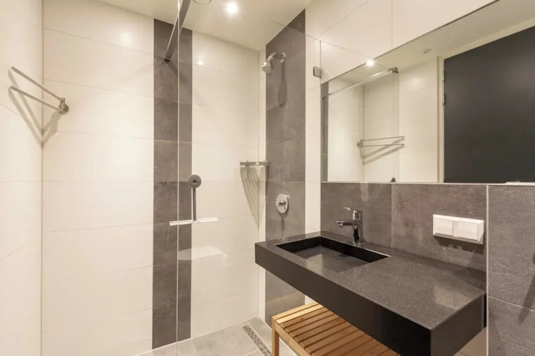 Modern Coastal Escape