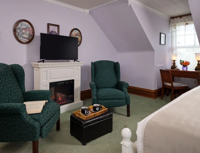 Executive Suite