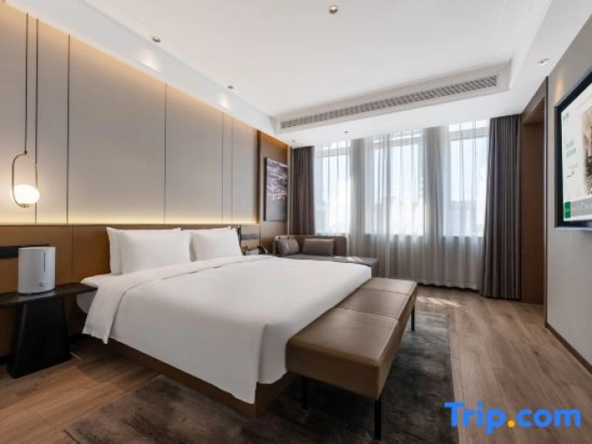 Executive Suite with river view