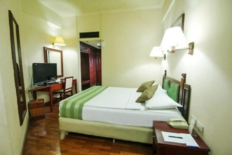 Grand Menteng Hotel