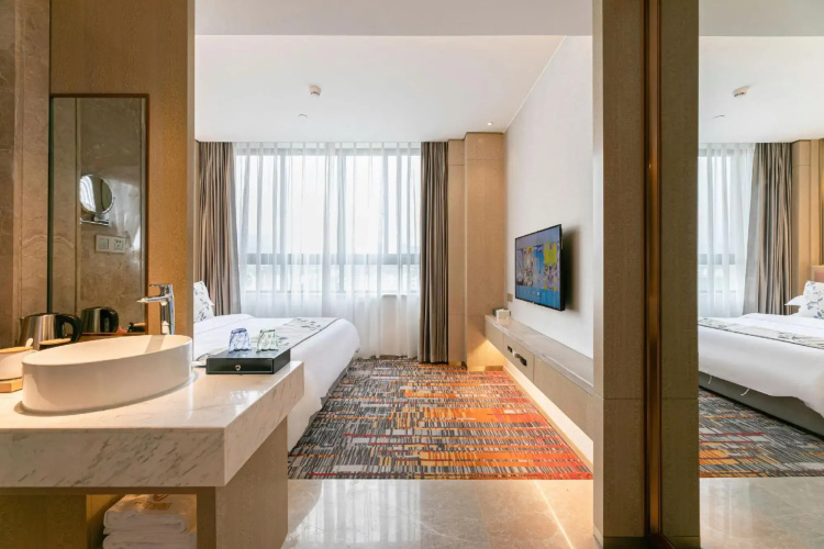 Mingwu Jiuzun Hotel