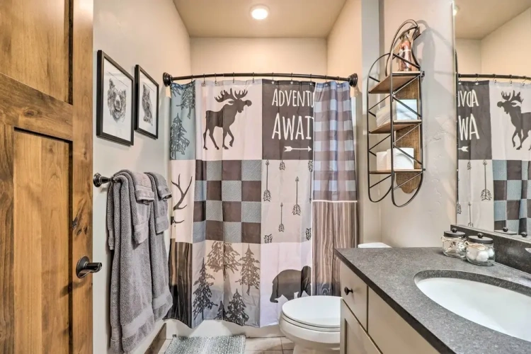 2 Bedrooms Apartment