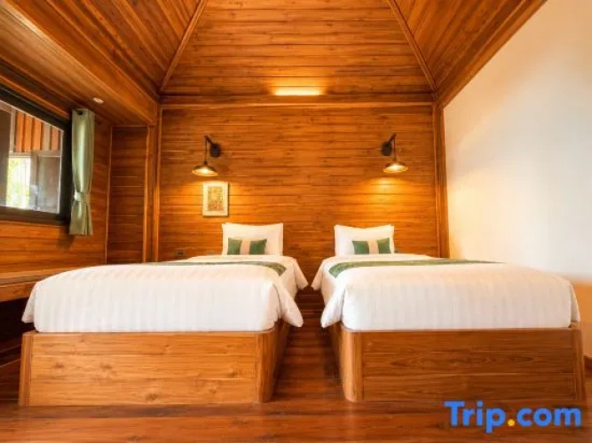 Quadruple Suite with balcony and with ocean view