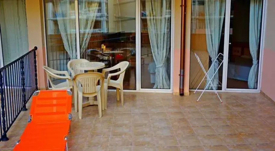 GT Atrium Beach Apartments