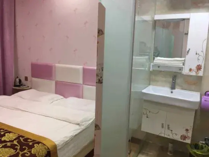 Zhuoyi Hotel