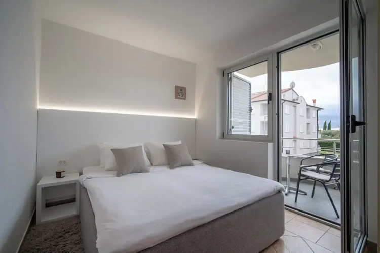 Apartments Valbruna