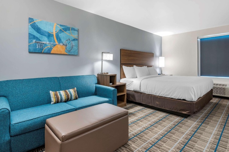 Double Suite