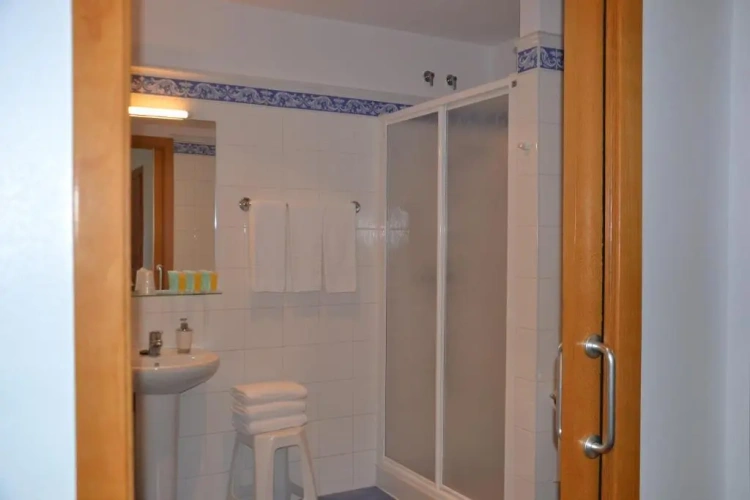 Standard Triple room with balcony