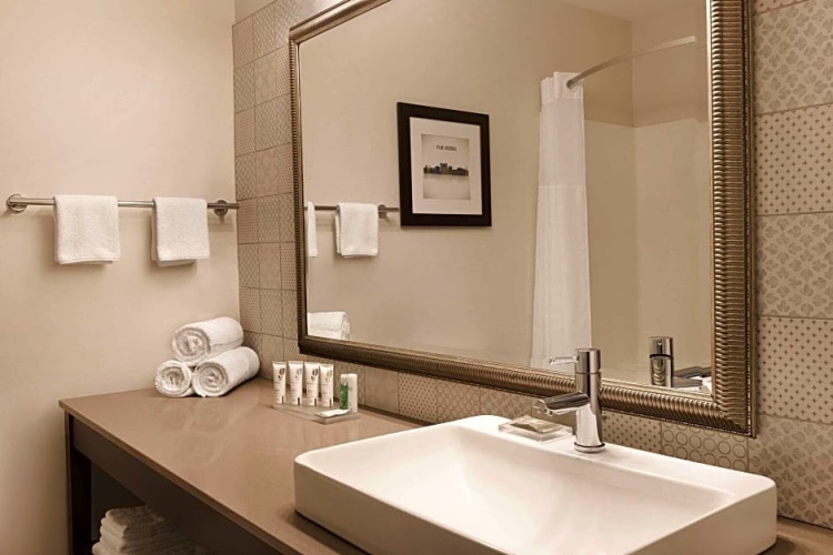 Quadruple Suite