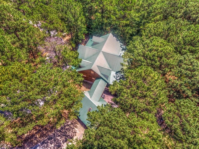 5 Bedrooms Cottage