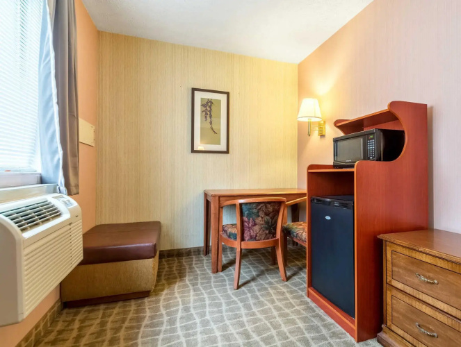 Rodeway Inn Limon Area