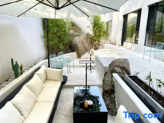HHHO Tree House B&B (Badaling Water Gate Great Wall Branch)