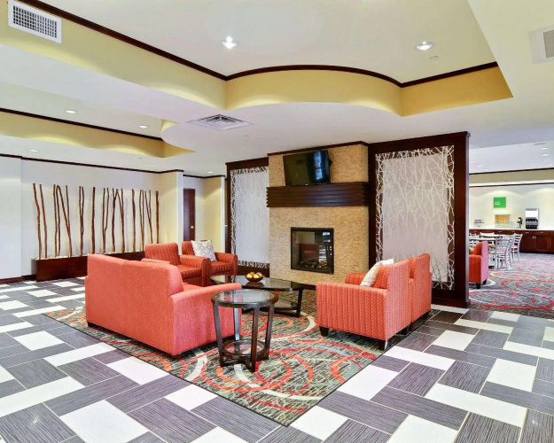 Comfort Suites Uniontown