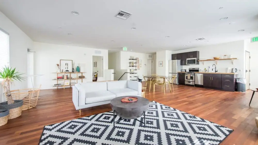 Surreal Southbeach Luxury & Huge 2br Apt & Terrace - Miami