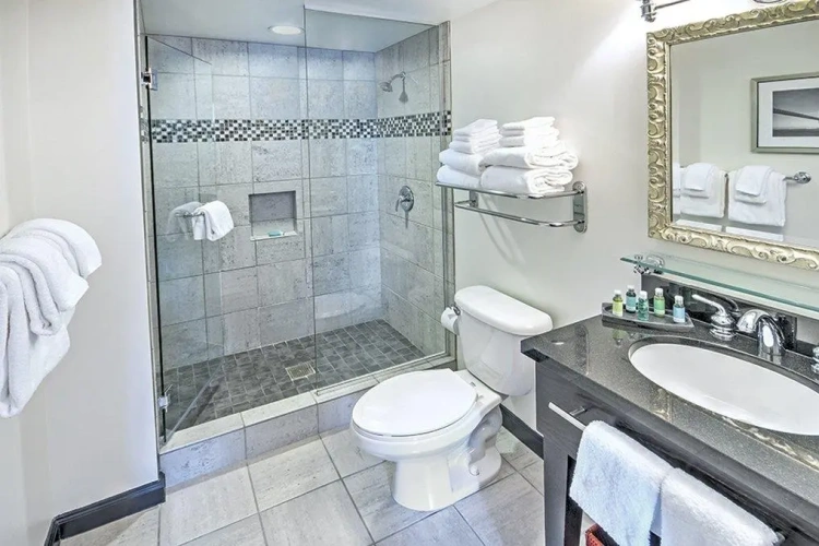 1 Bedroom Presidential Double Suite