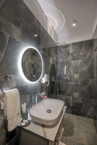 Deluxe Double room with balcony and with sea view
