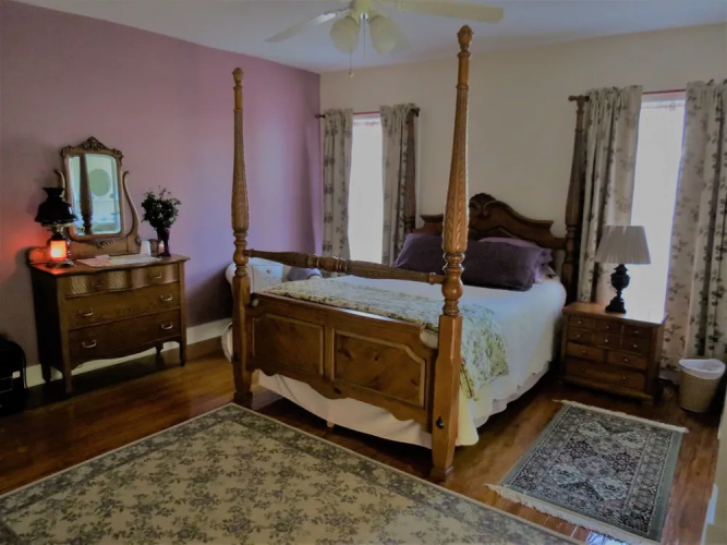 The Rosemont Inn