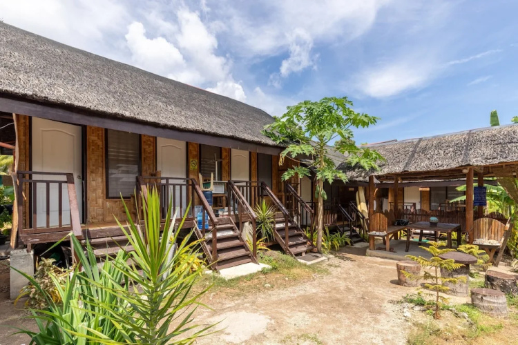 Zen Rooms Basic Junsims Siargao
