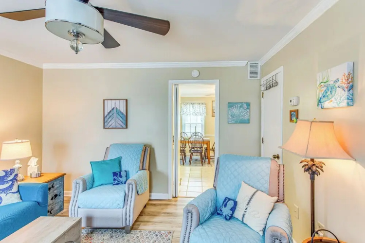 Pool Access, 4 Blocks to Ocean! N Myrtle Beach Gem