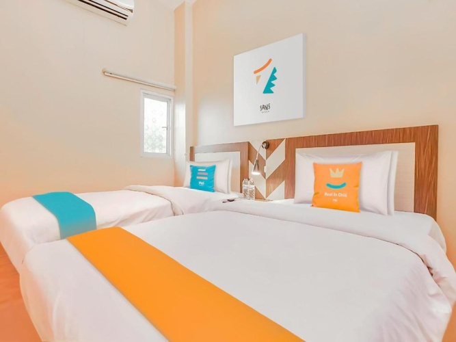 Standard Twin room