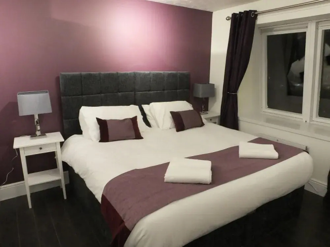 Edinburgh Pearl Apartments - Lochrin Place