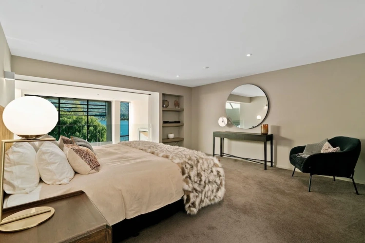 Luxury Apartment