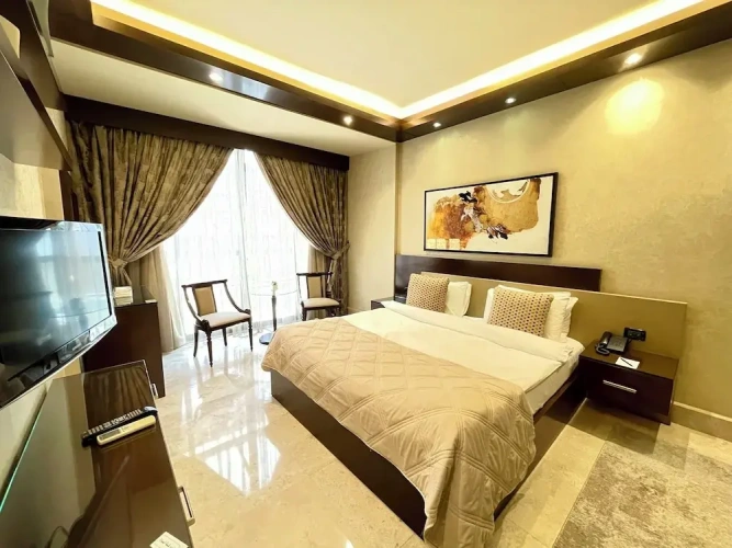 Executive Double Suite with city view