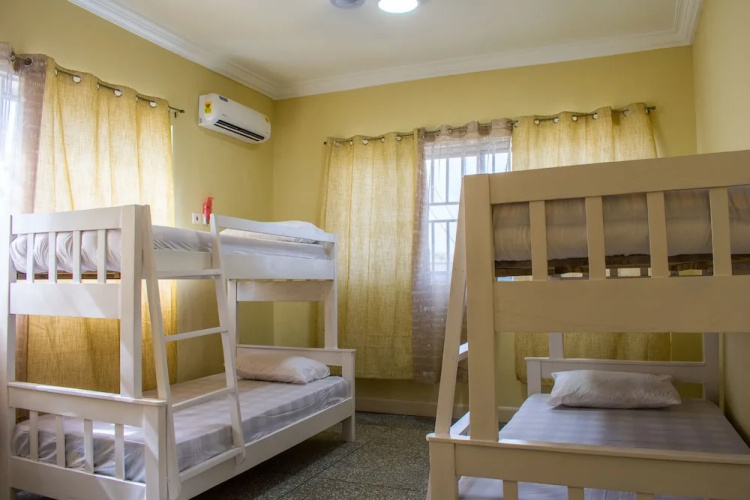 Brannic Lodge - Hostel
