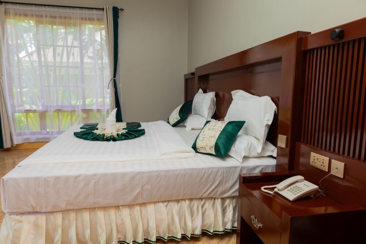 Deluxe room with balcony