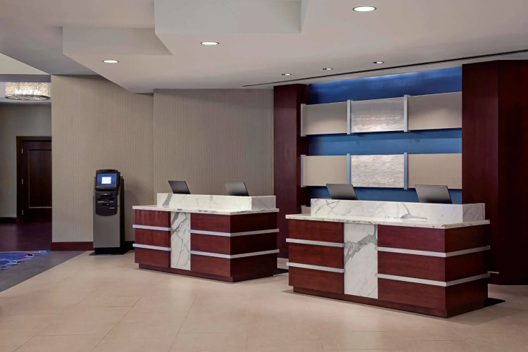 Hilton Fairfax