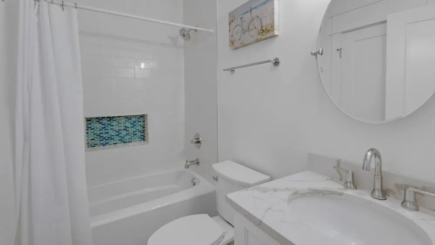 Monterey Condominiums - Community Pool - Gulf Front