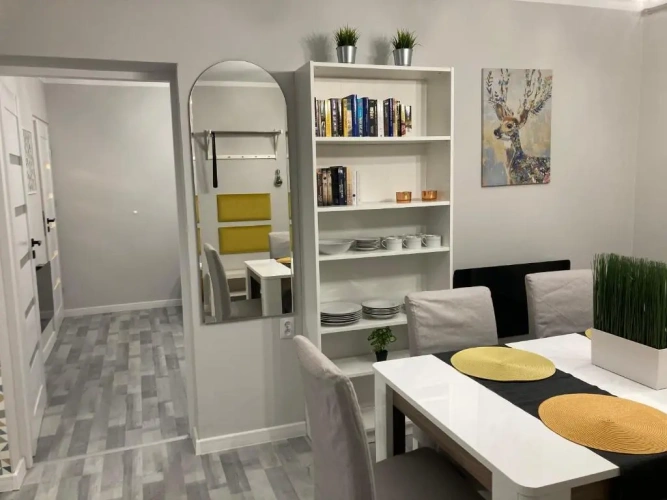 2 Bedrooms Apartment