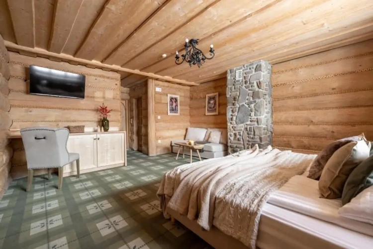 Standard Double room with courtyard view