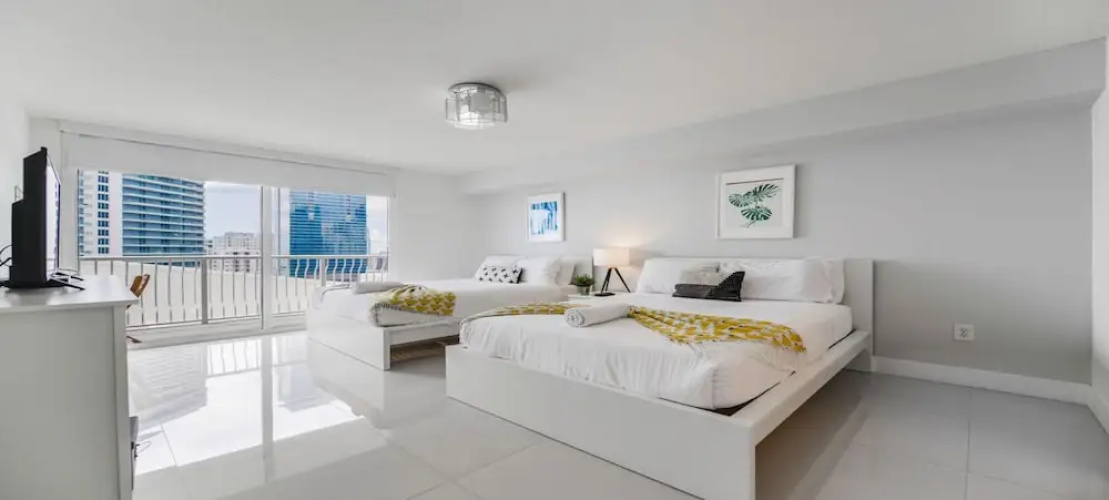 Cesar Suites at Icon Brickell Miami