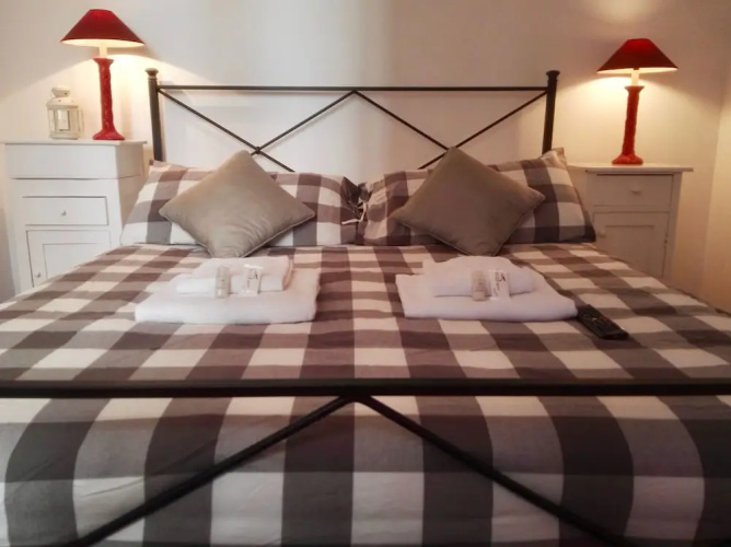 Travel & Stay - Cappellari