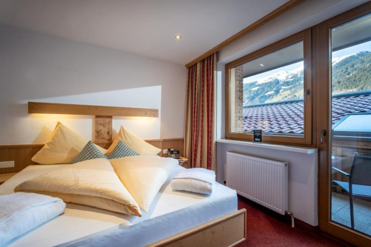 Economy Double room with balcony