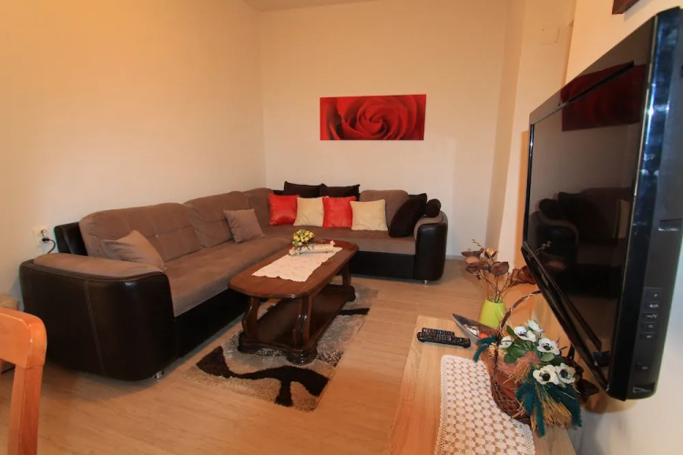 Apartment SINTIJA