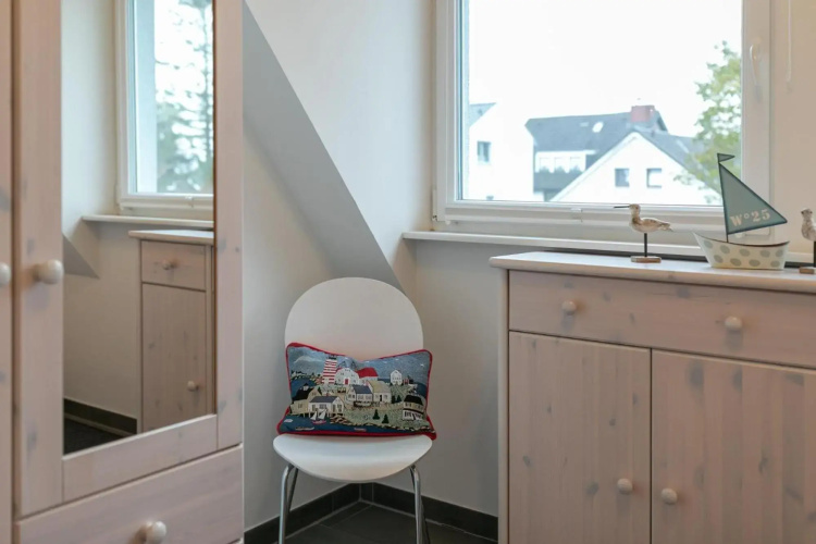 Oderstraße 10, Sommerwind