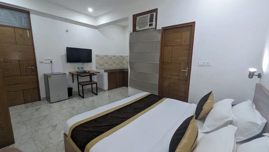Hotel Prime Chhatarpur