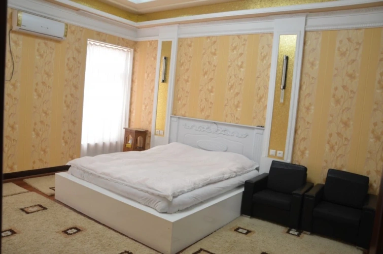 Deluxe Family room