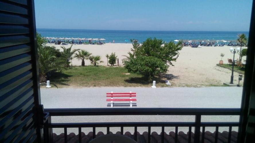 Studio with sea view