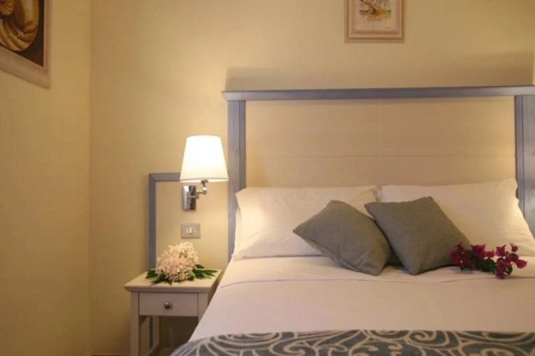 Blu Hotel Laconia