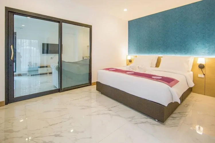 1 Bedroom Suite