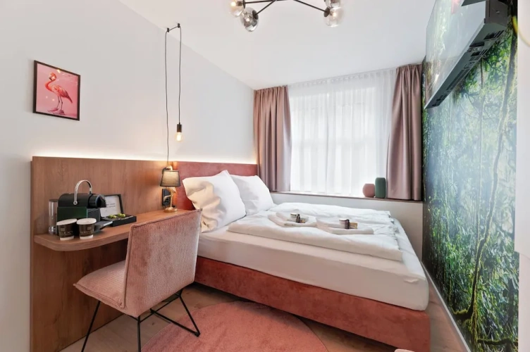 Superior Double room with city view