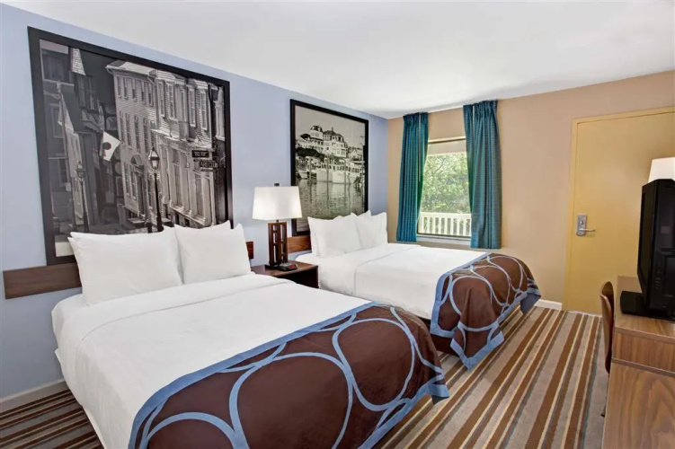 Super 8 By Wyndham Asbury Park